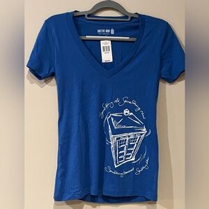 Doctor who Tardis Blue Graphic V-Neck Women's